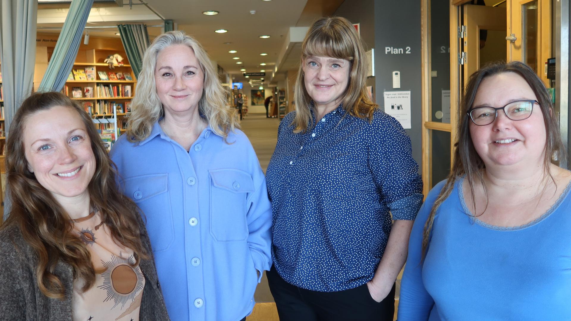 Biblioteksutvecklings medarbetare. Emelie Stenqvist, Linda Jansdotter, Cecilia Herdenstam och Linda Wagenius. 
